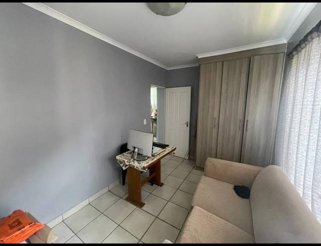 2 BEDROOM PROPERTY TO RENT IN RUIMSIG AH